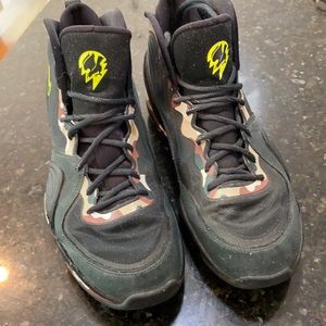 Moving Sale! Make offer before I donate!!!